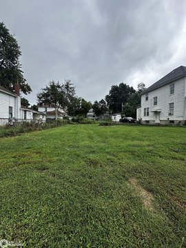 Land, Keokuk, IA