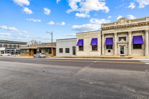 Office Spaces For Lease