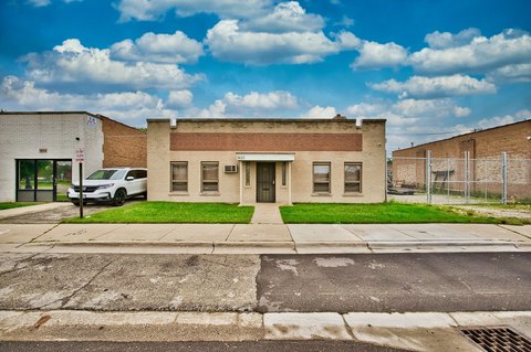 Skokie Business Opportunity For Sale