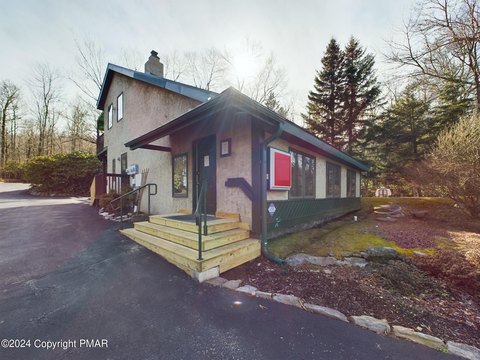 Commercial Office Building with Acreage