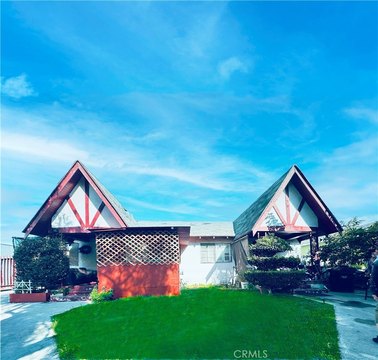 Los Angeles Triplex Investment Opportunity