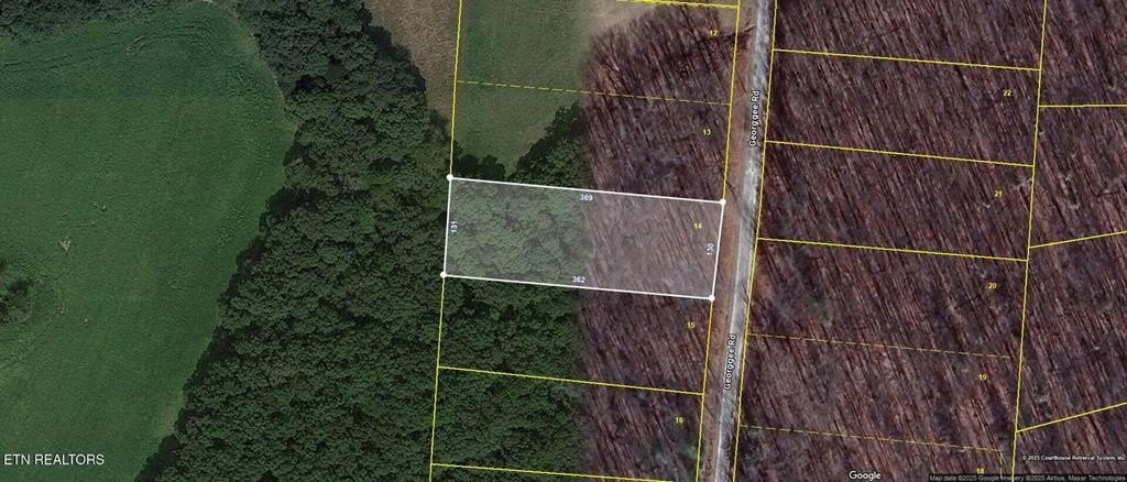 Land in Jamestown, Tennessee