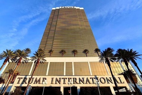 Trump International Hotel Residence