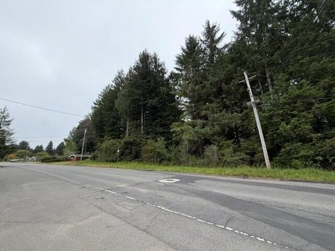 LAND - Eureka, CA