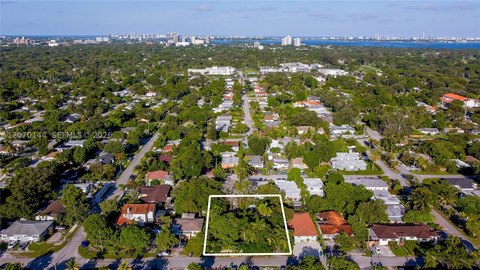 Land, Miami, FL