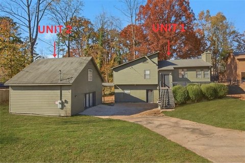 Woodstock Duplex: Investment Opportunity