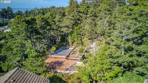 Ocean View Lot in Waldport