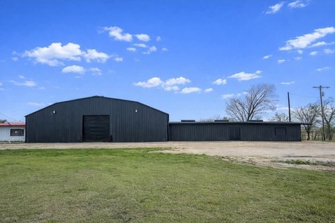Flex Industrial Property with Yard