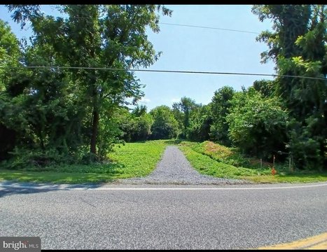 Land, CARLISLE, PA