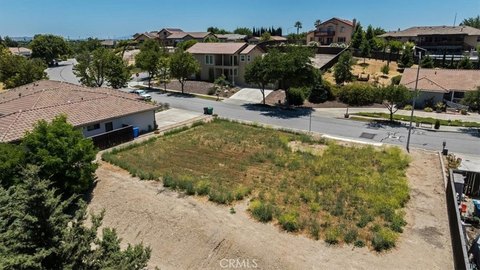 Land, Paso Robles, CA