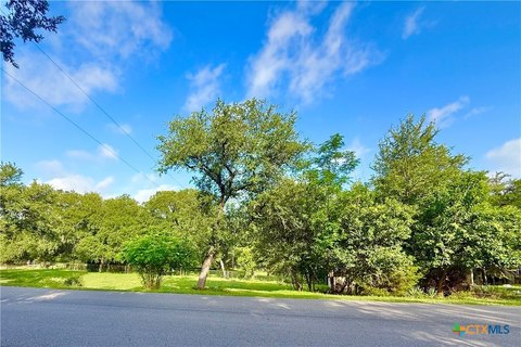 Land, Salado, TX