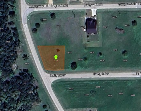 Residential Land in Golf Community