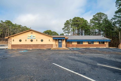 Established Restaurant Near Lake DeGray