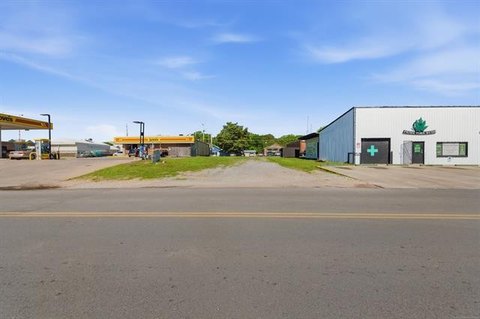Prime Commercial Land Opportunity
