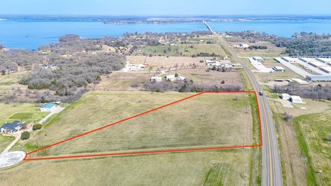 Waterfront Lake Community Land Lot