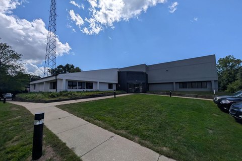 Salon Suites in Muskegon Heights