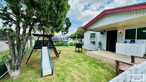 Brownsville Duplex Near Port