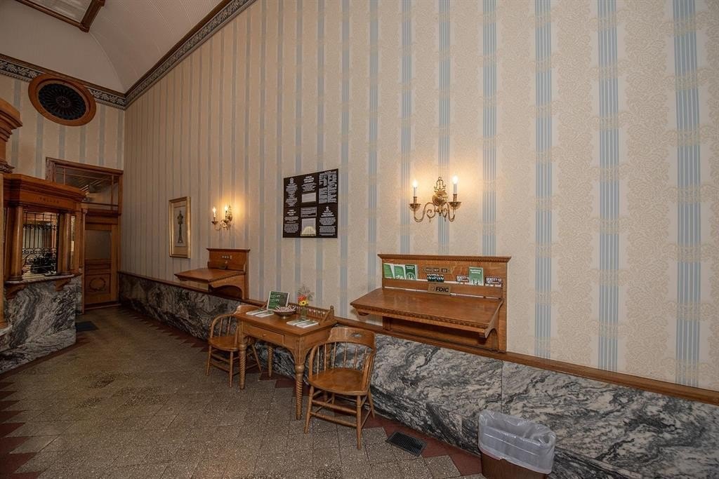 Picture 7
