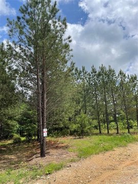 LAND - Broken Bow, OK