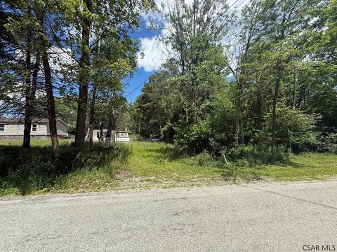LAND - Windber, PA