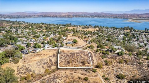 Land, Lake Elsinore, CA