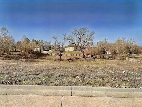 LAND - Tahlequah, OK