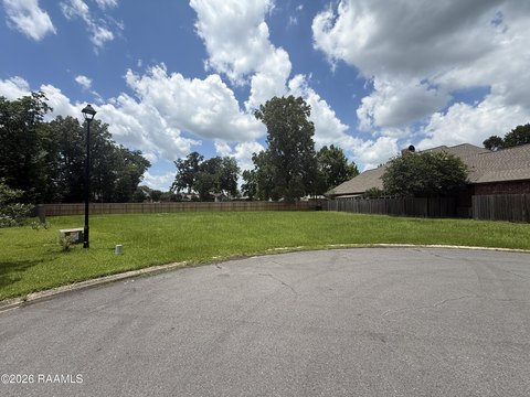 LAND - Lafayette, LA