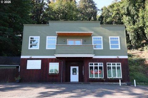 Blachly Commercial Opportunity Near Lake