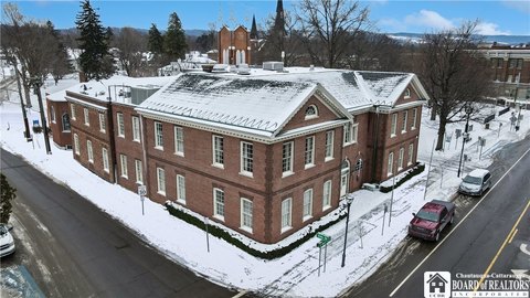 Westfield Office Building For Lease