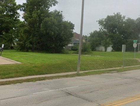 Commercial Property in High-Traffic Area