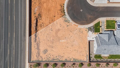 Land, Hurricane, UT