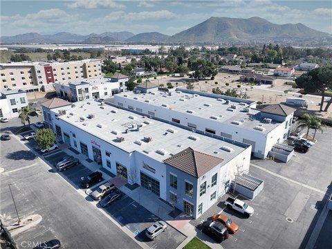 Fontana Industrial Warehouse For Lease