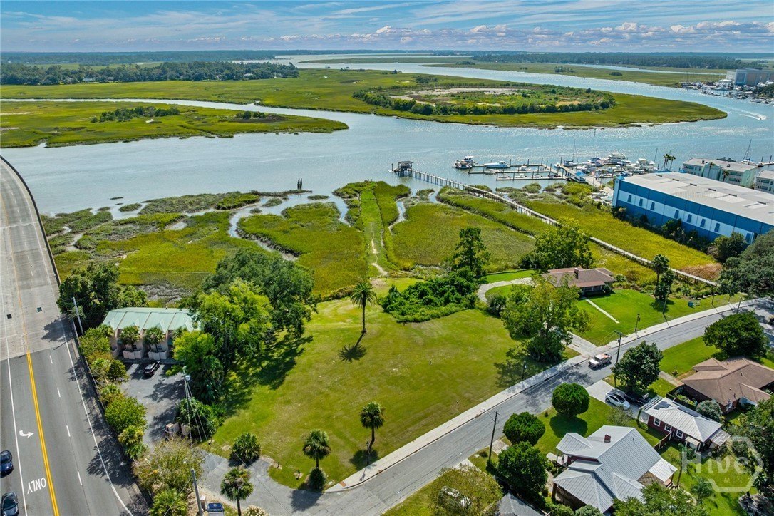 Waterfront Land on Historic River