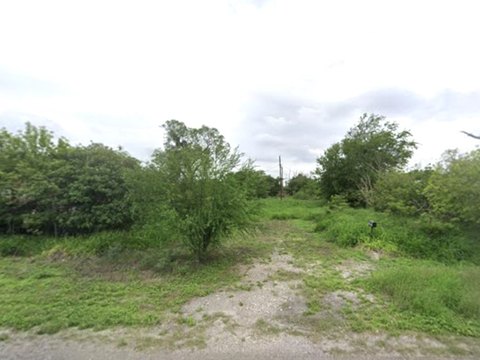Land, Bishop, TX