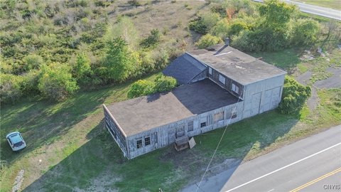 Versatile Property Near Watertown