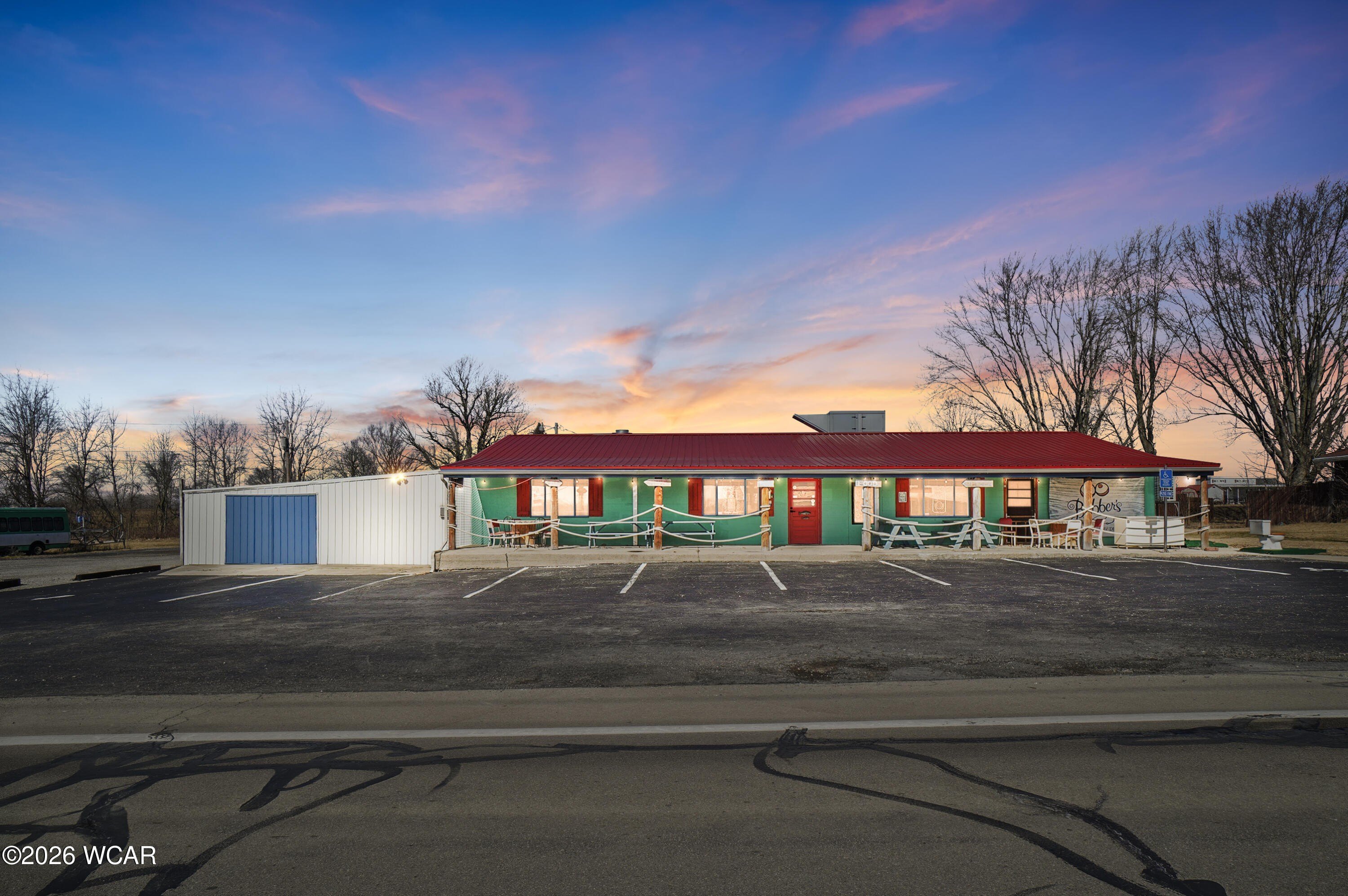 Turnkey Restaurant & Drive-Thru Opportunity