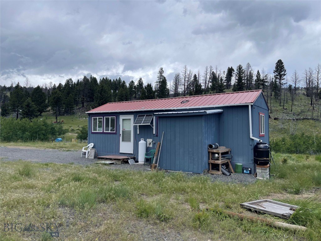 Whitehall Land with Cabin