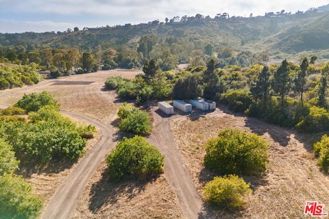 Land, Malibu, CA