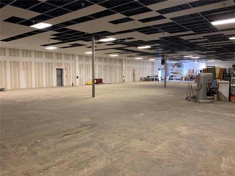 Pawling Warehouse with Retail Option