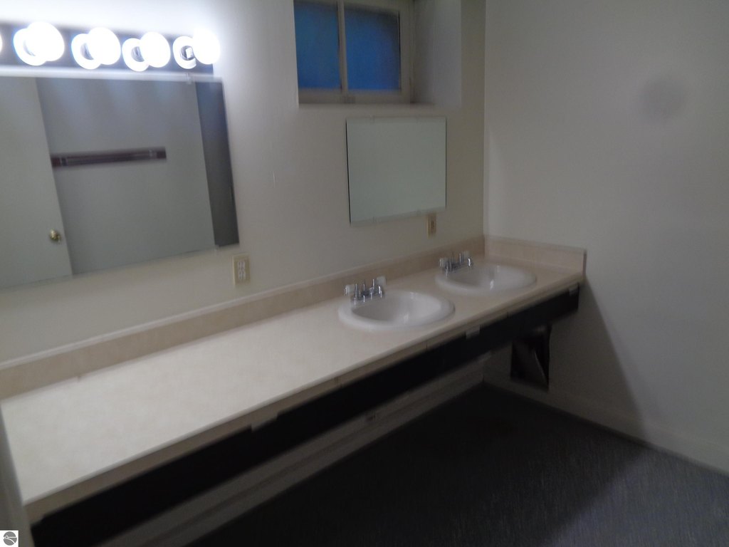 Picture 17