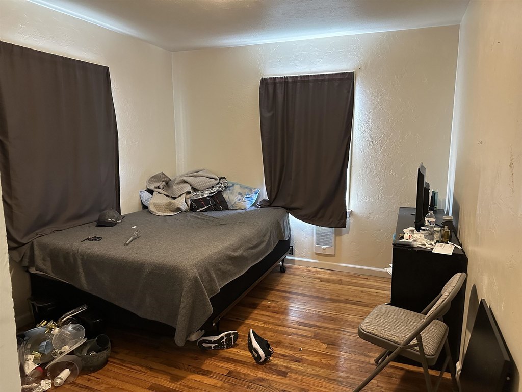 Picture 11