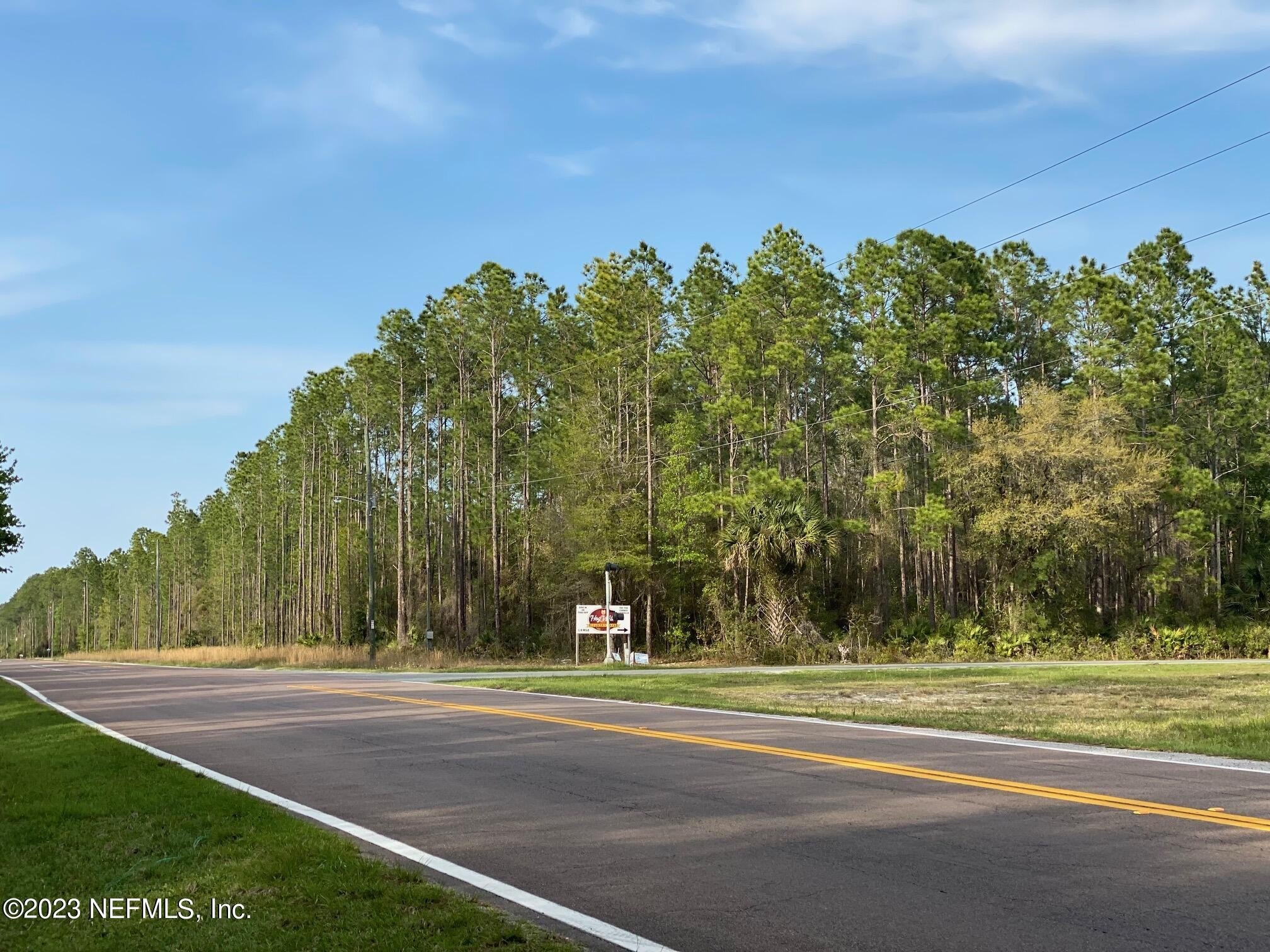 Prime Corner Land in Interlachen