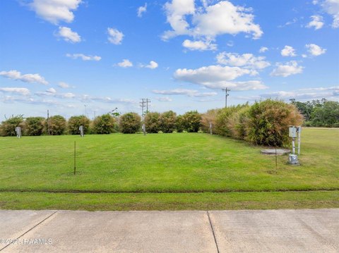 Water View Lot Near Marina