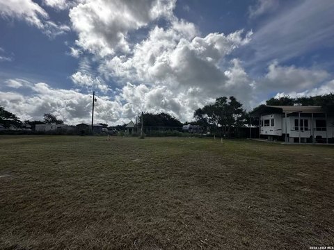 LAND - Aransas Pass, TX