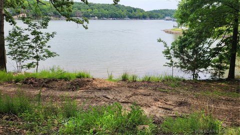 Lakefront Lot in Linn Creek