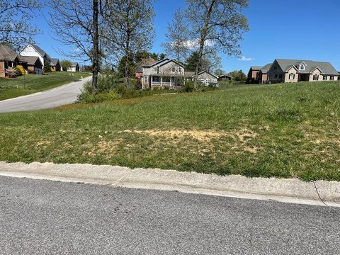 Wytheville Land with Mountain Views