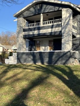 Duplex on Paseo Boulevard