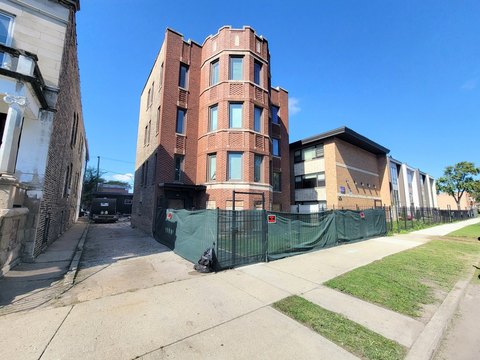 Renovated Quadplex with Garage