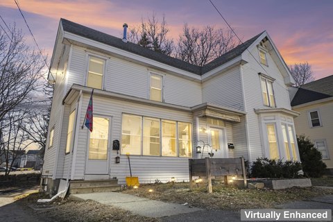 Versatile Two-Unit Property in Augusta