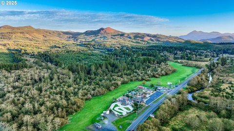 Secluded Seaside Wildlife and Timber Paradise